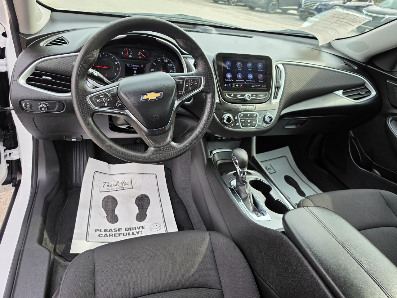 2024 Chevrolet Malibu photo 12