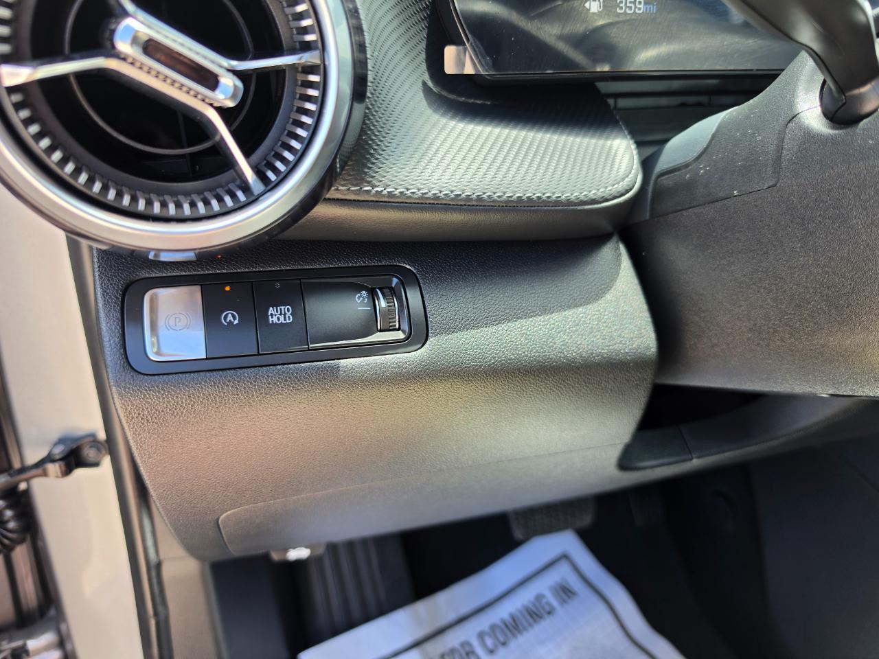 2025 Chevrolet Equinox photo 20