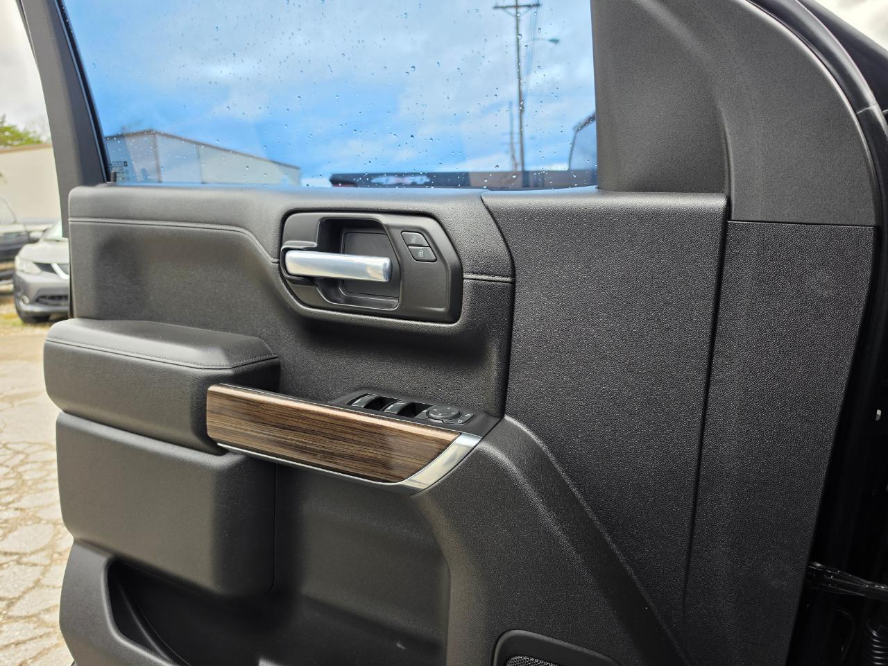 2021 Chevrolet Silverado 1500 photo 23