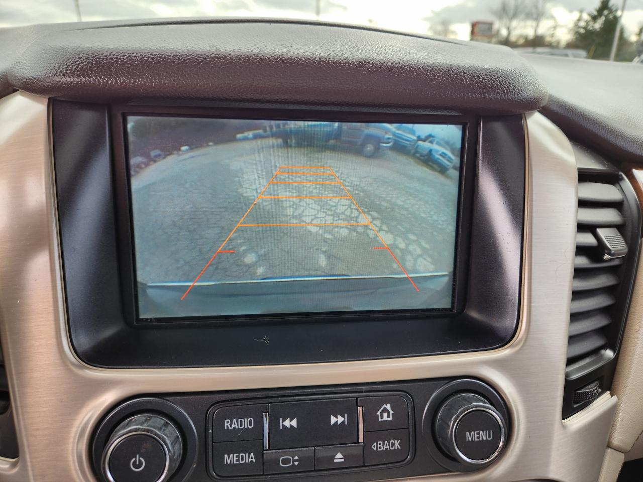 2015 GMC Yukon XL photo 17