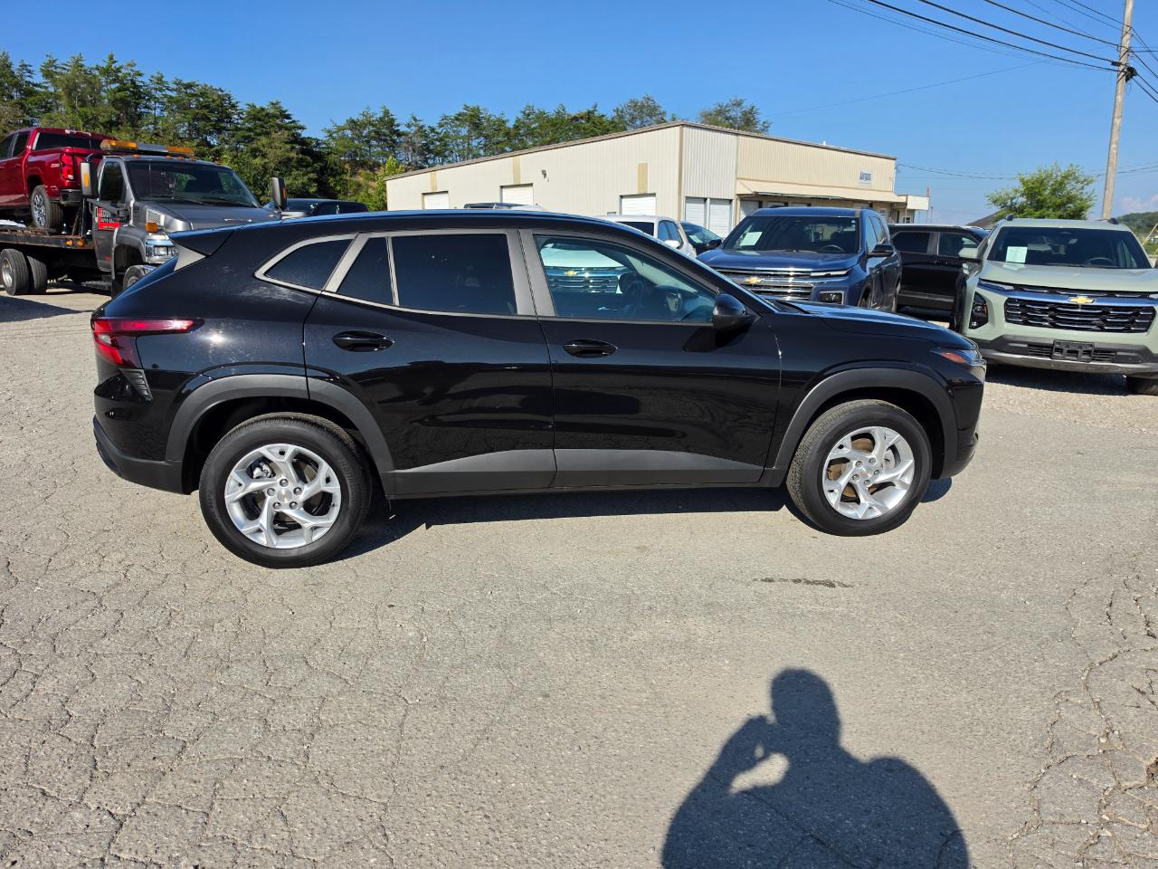 2025 Chevrolet Trax photo 8