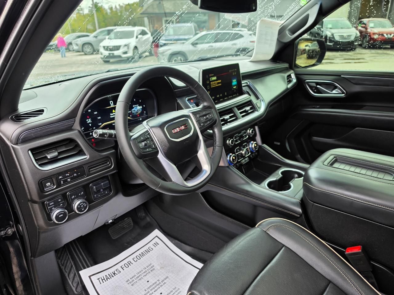 2024 GMC Yukon photo 9