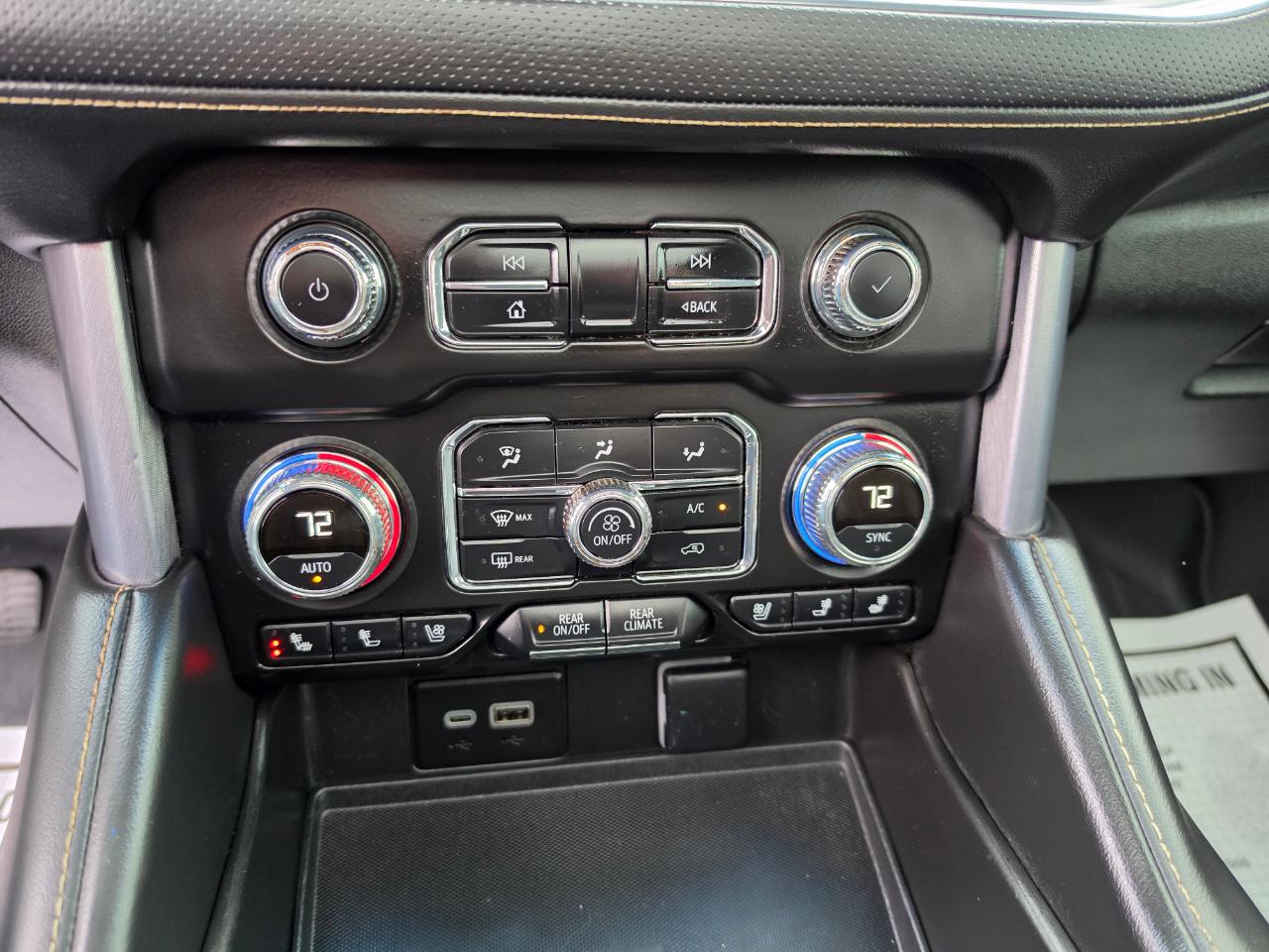 2024 GMC Yukon photo 15