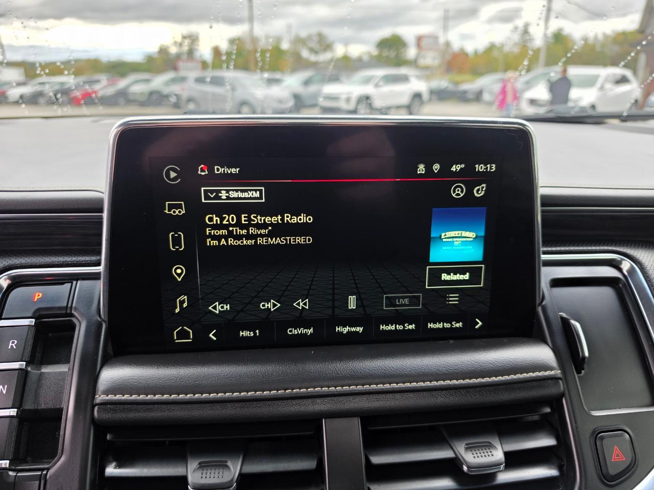 2024 GMC Yukon photo 16