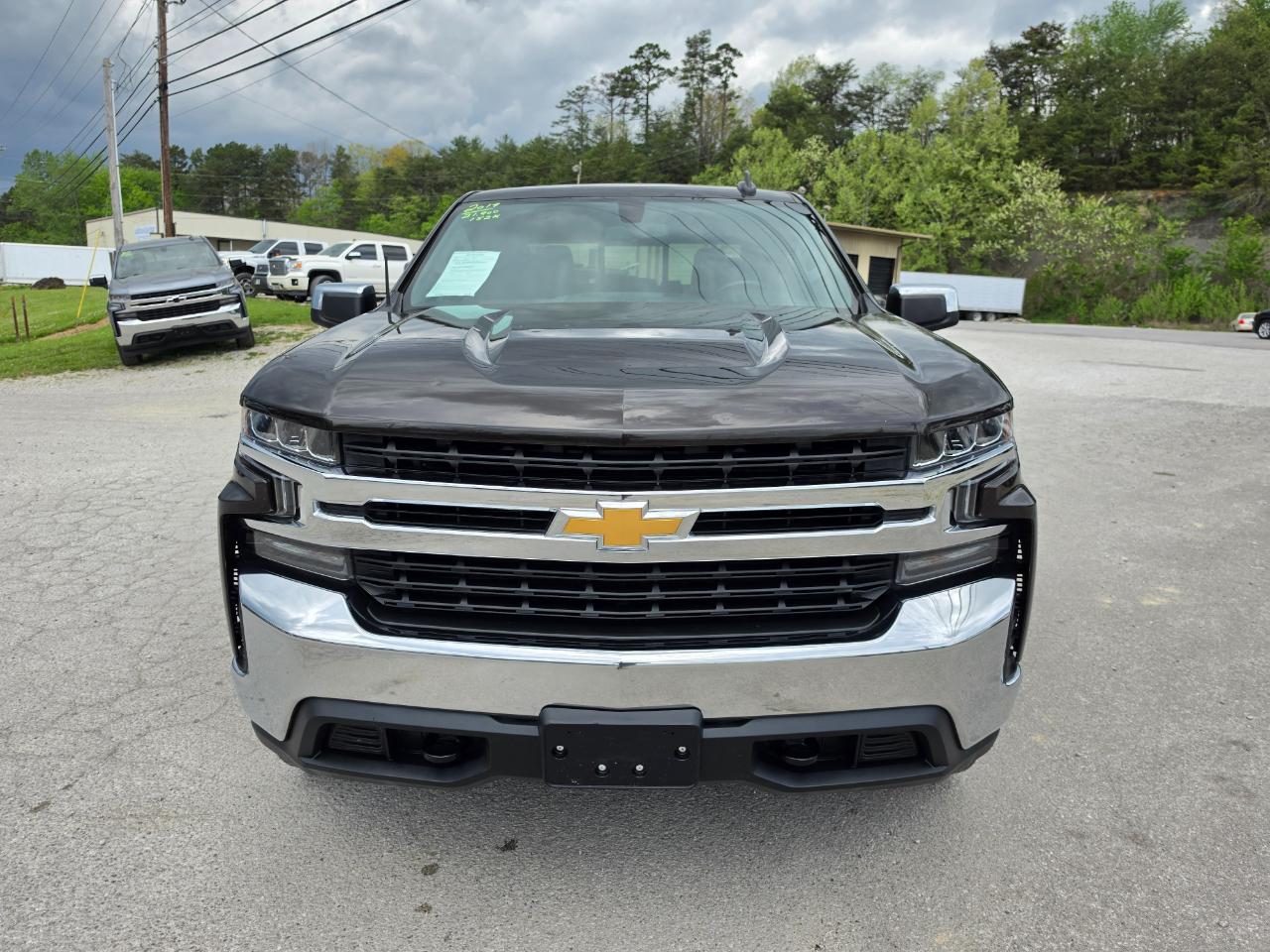 2019 Chevrolet Silverado 1500 photo 2
