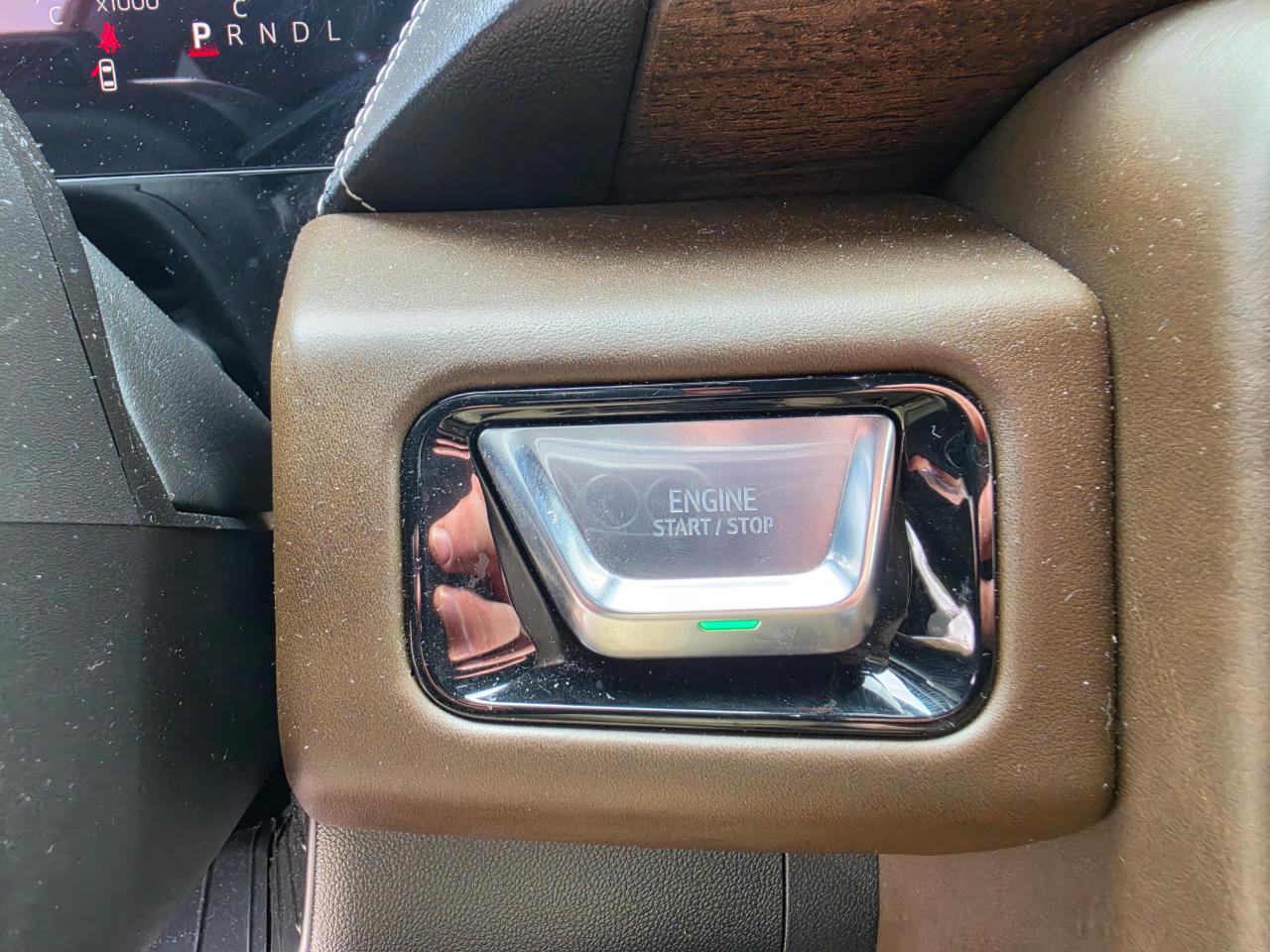 2025 GMC Yukon photo 17