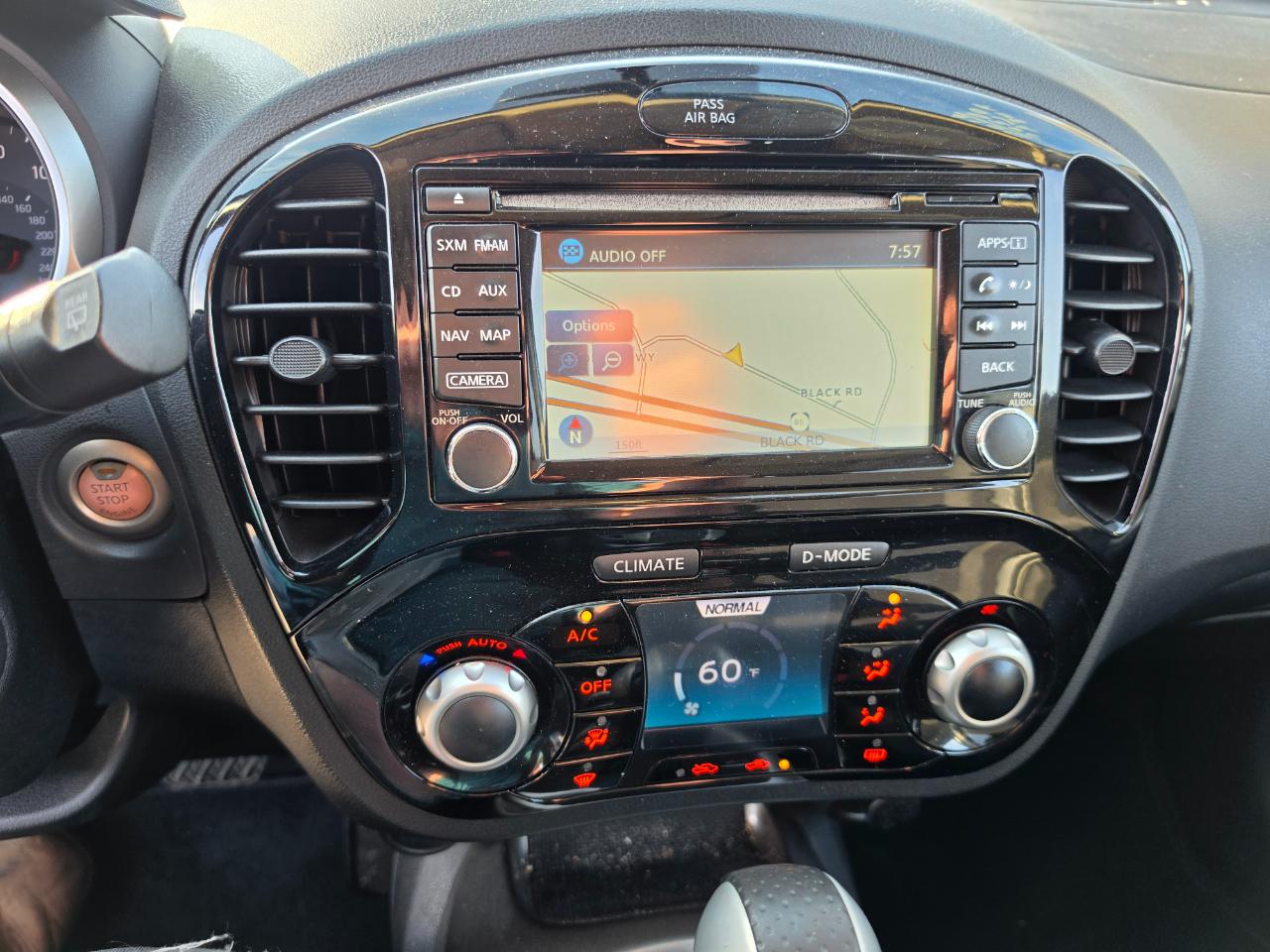 2016 Nissan Juke photo 14
