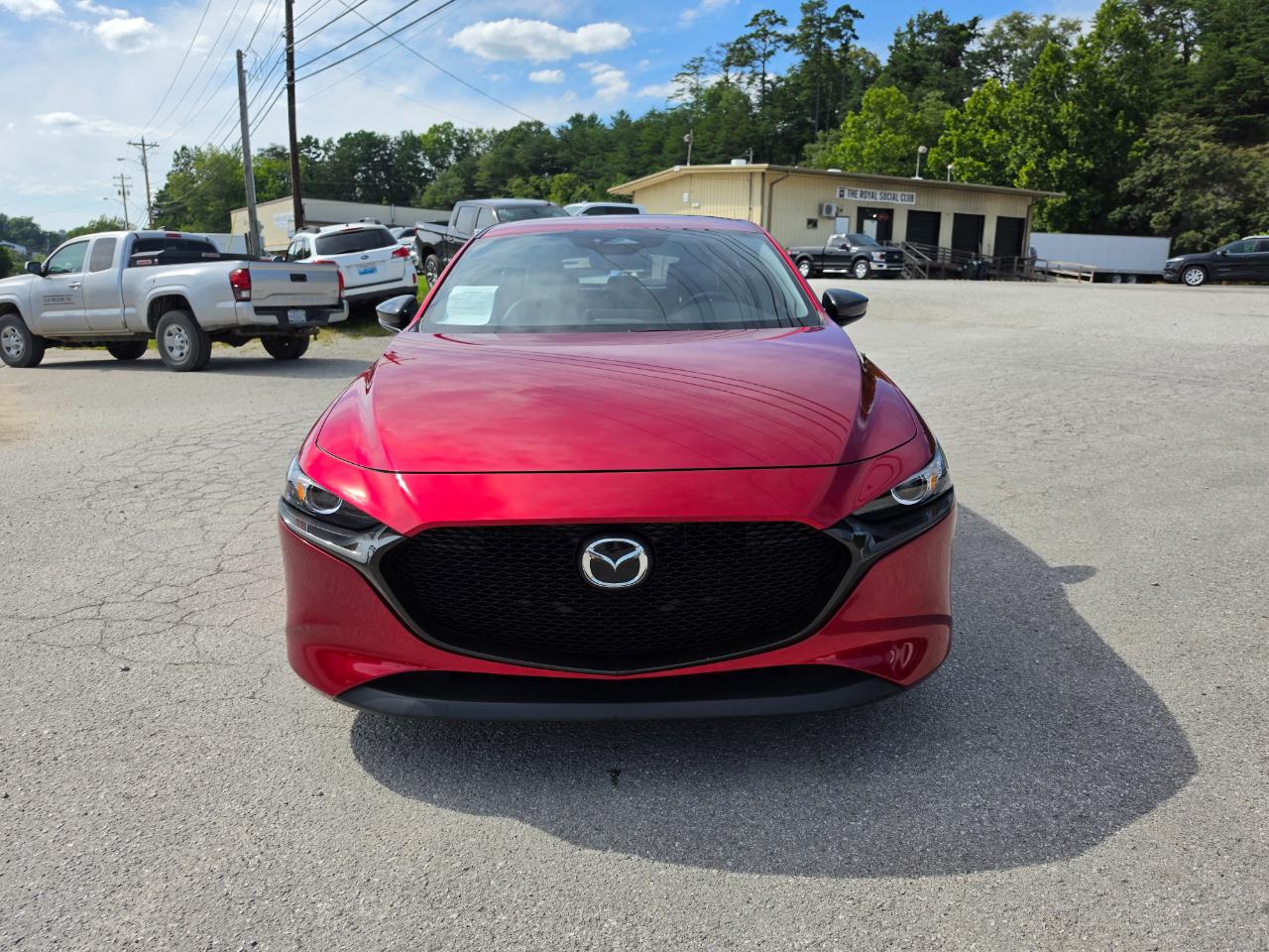 2025 Mazda Mazda3 Hatchback photo 2