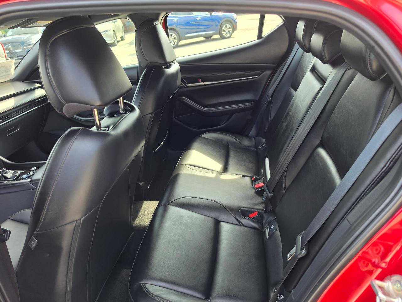 2025 Mazda Mazda3 Hatchback photo 24