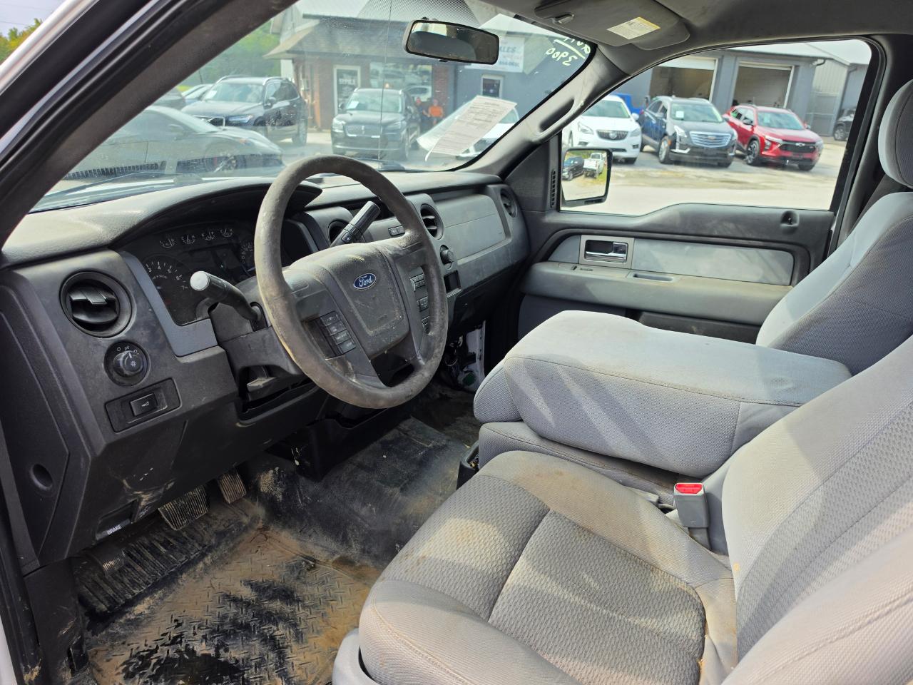 2011 Ford F-150 photo 9